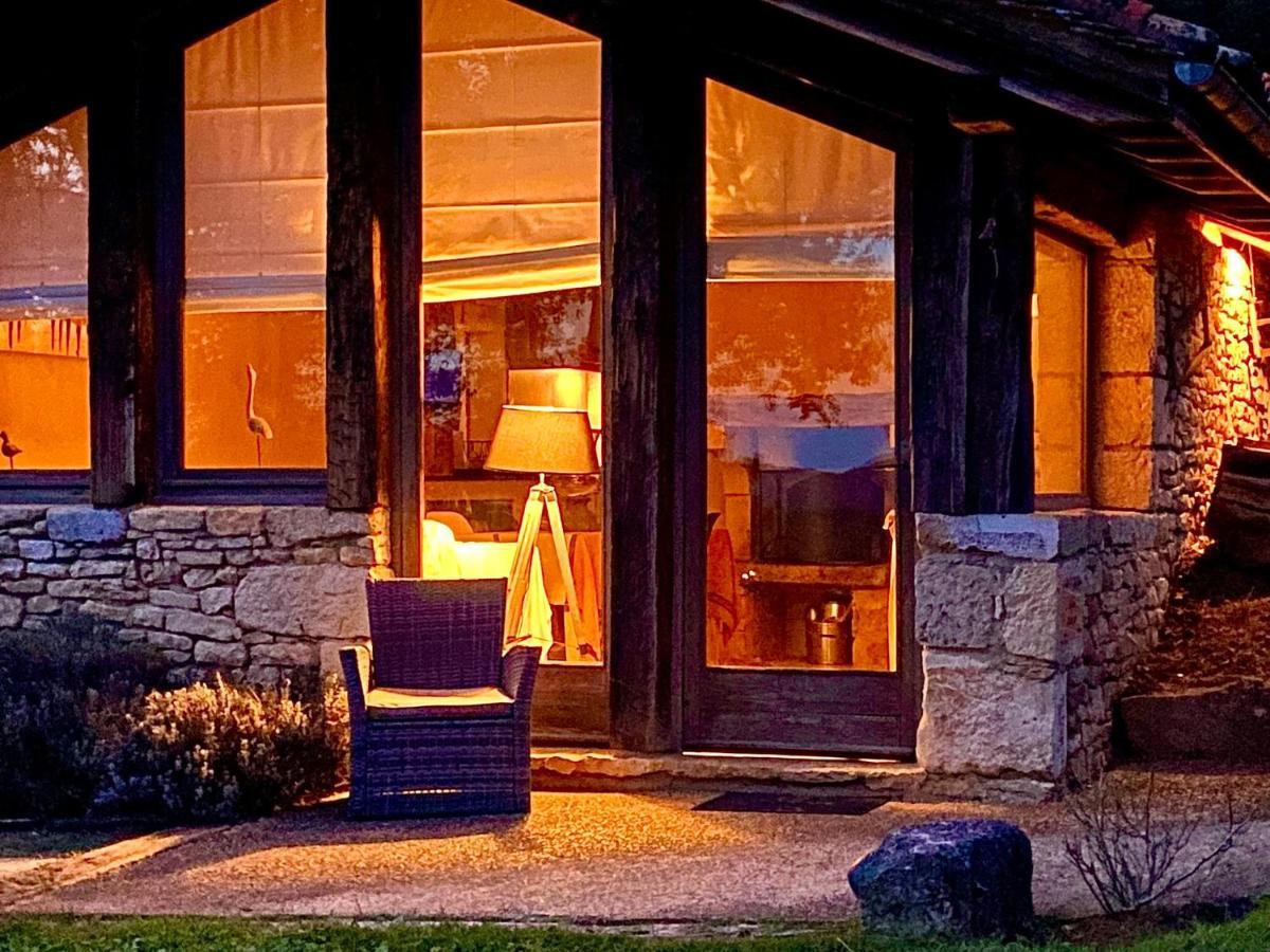 Eco-Hameau Du Sentier Des Sources Vila Sarlat-la-Canéda Exterior foto